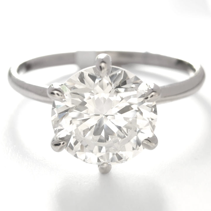Top view of 1.25ct round brilliant diamond engagement ring in white gold