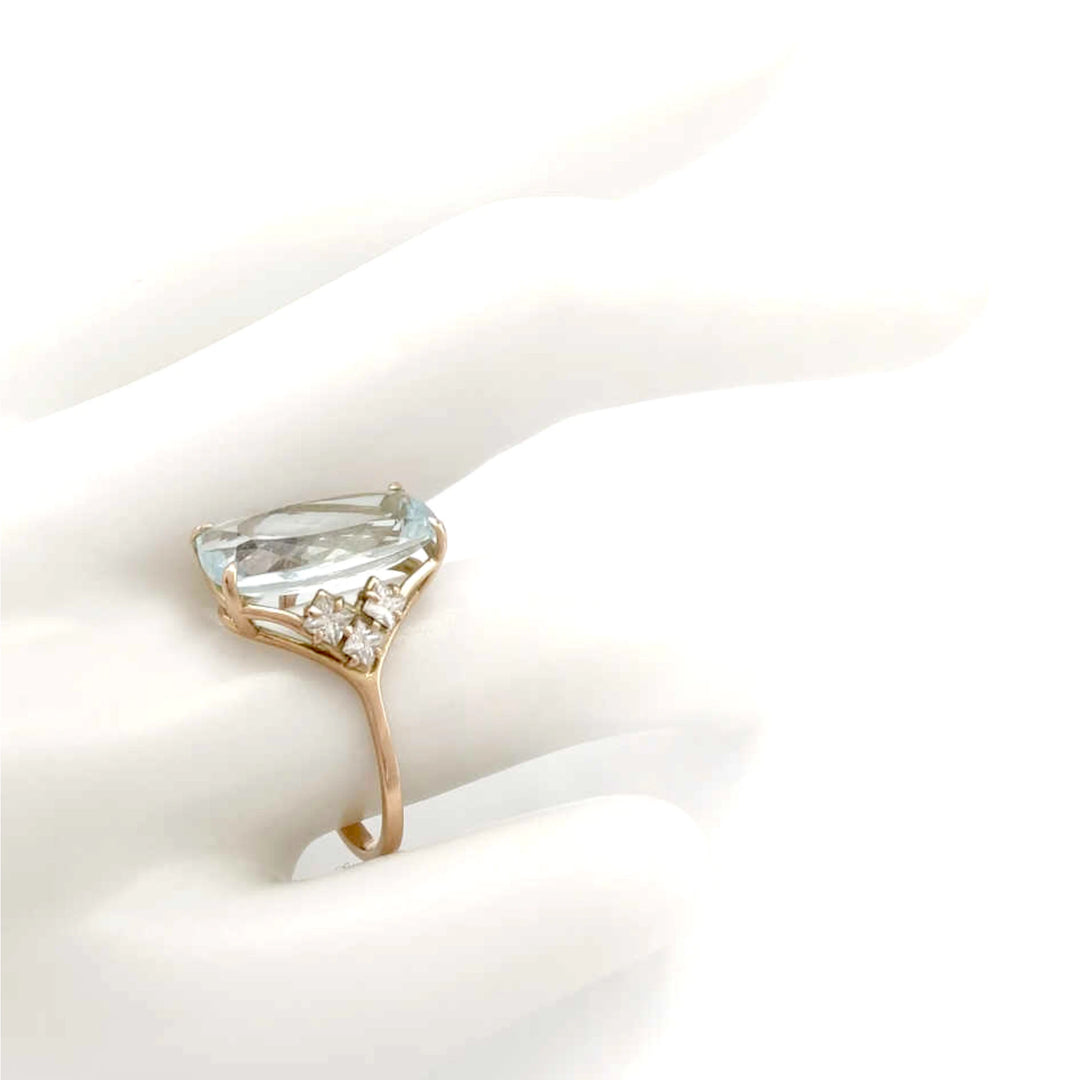 Aquamarine Diamond 14K Gold Engagement Ring - Handmade