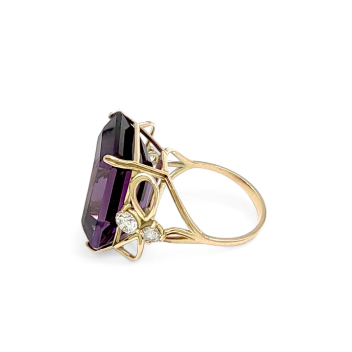 Romantic 14K Gold Amethyst Ring - Handcrafted Luxury