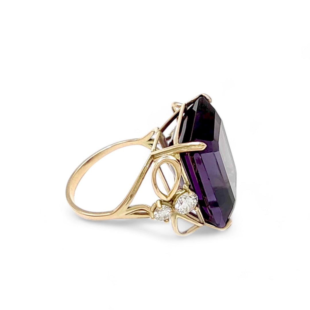 Romantic 14K Gold Amethyst Ring - Handcrafted Luxury