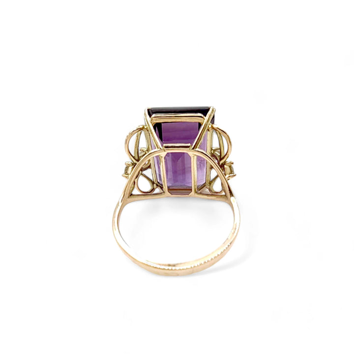 Romantic 14K Gold Amethyst Ring - Handcrafted Luxury