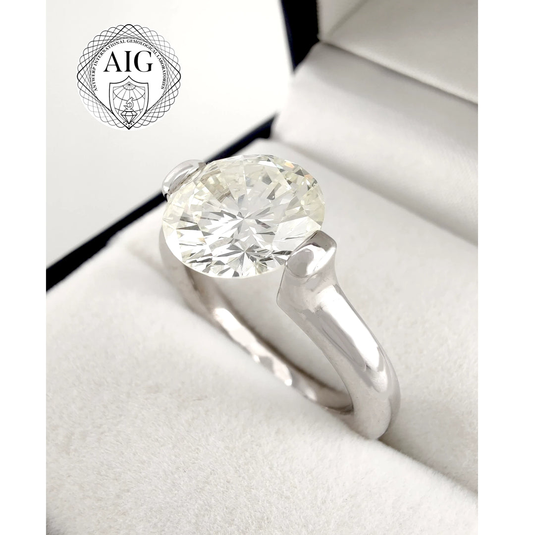 Minimalist 18K White Gold Diamond Ring - AIG Certified