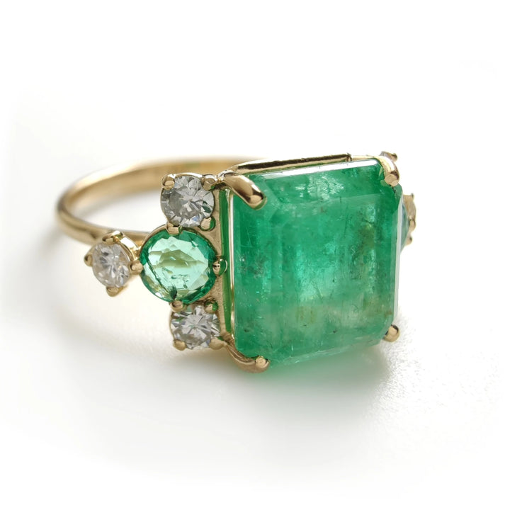 18K Gold Emerald and Diamond Ring for Women