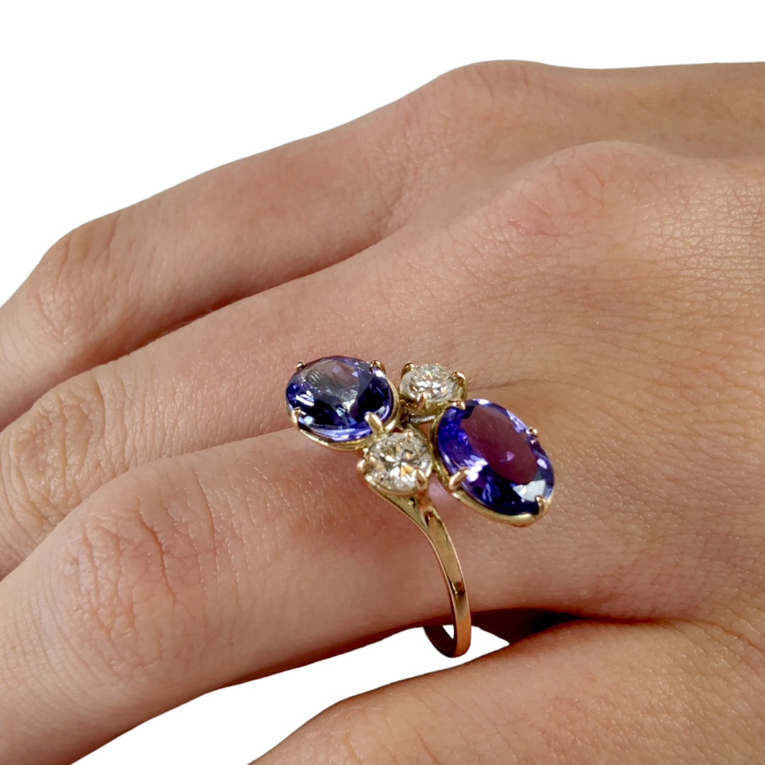 Tanzanite Solitaire Ring - 14kt Gold Handcrafted