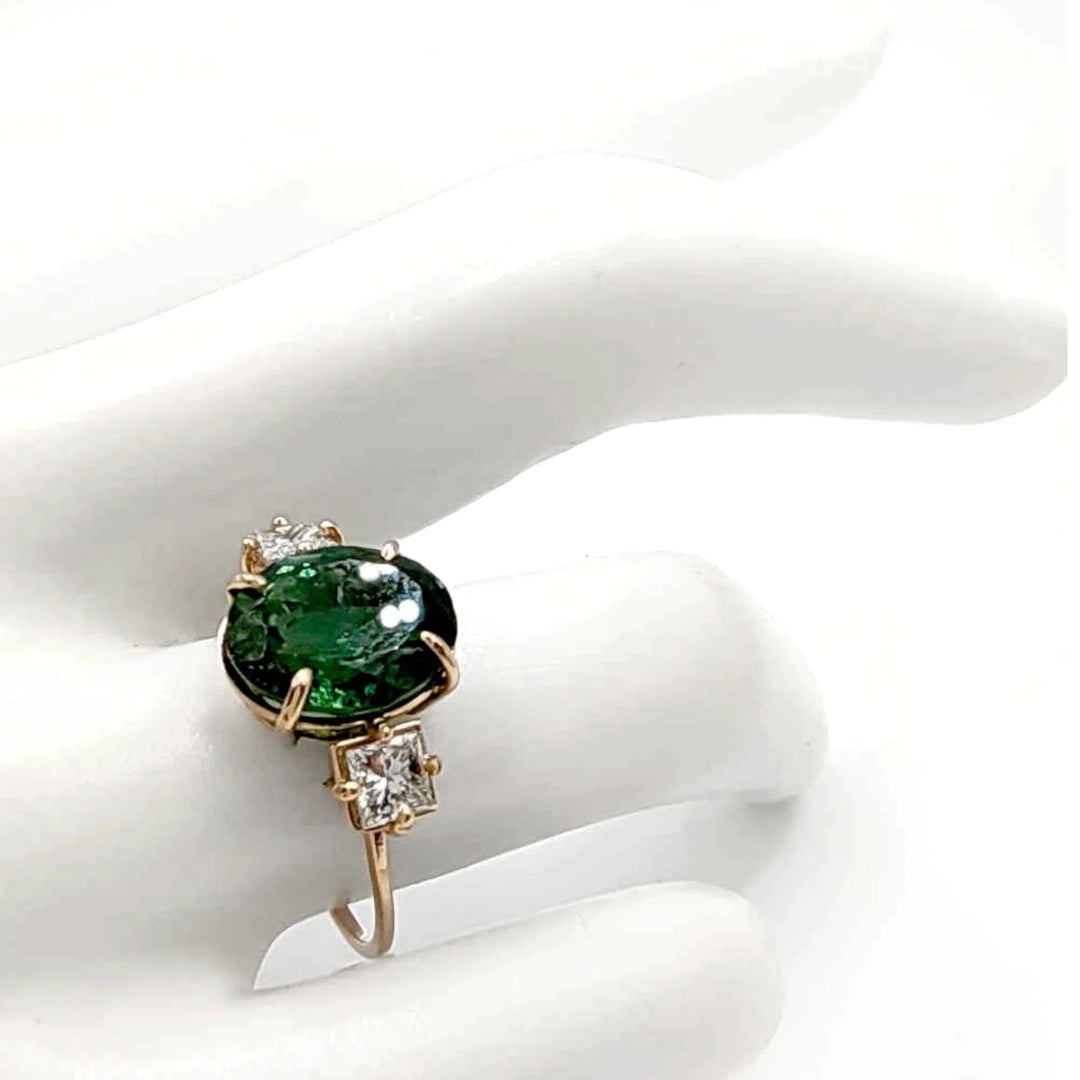 Tourmaline & Diamond 14K Gold Ring - Elegant Handcraft